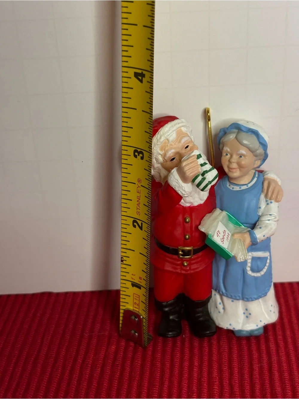 Hallmark Mr. and Mrs. Claus Ornament - Red & White 1994